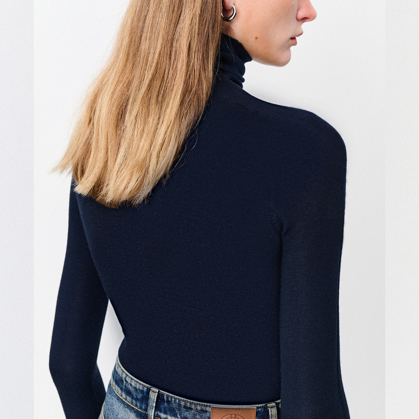 Solid Color High Neck Long Sleeve Knit Top