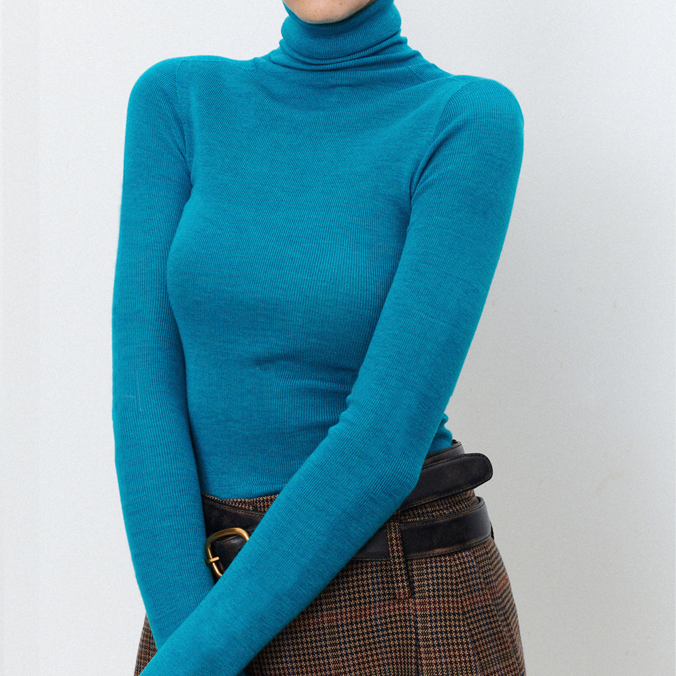 Solid Color High Neck Long Sleeve Knit Top