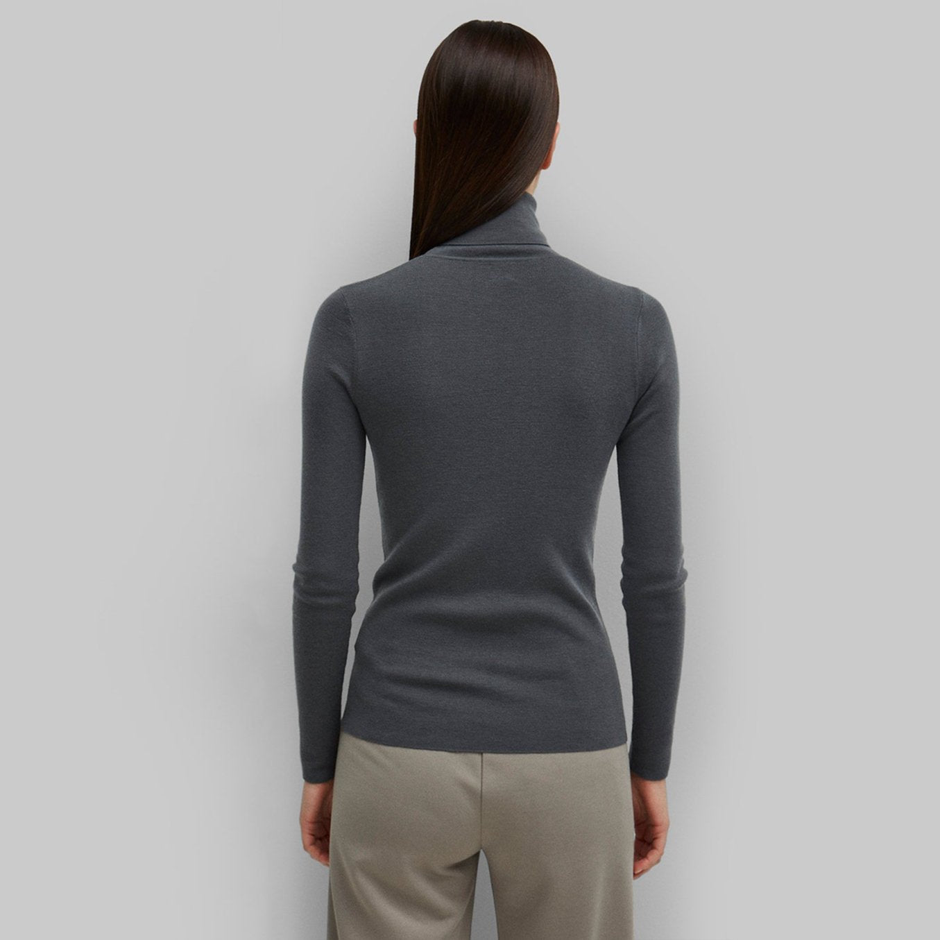 Solid Color High Neck Pullover Long Sleeve Top