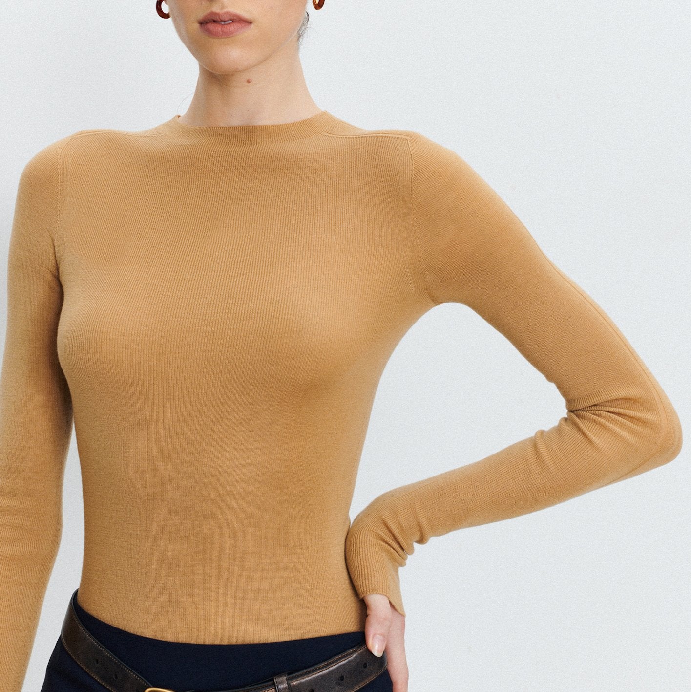 Solid Color Round Neck Long Sleeve Knit Bottom Shirt