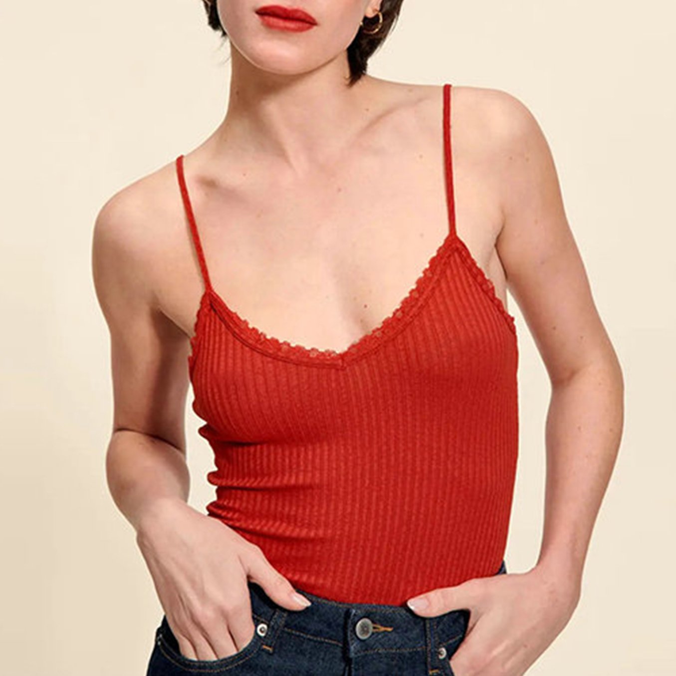 Solid Color V-Neck Camisole Top