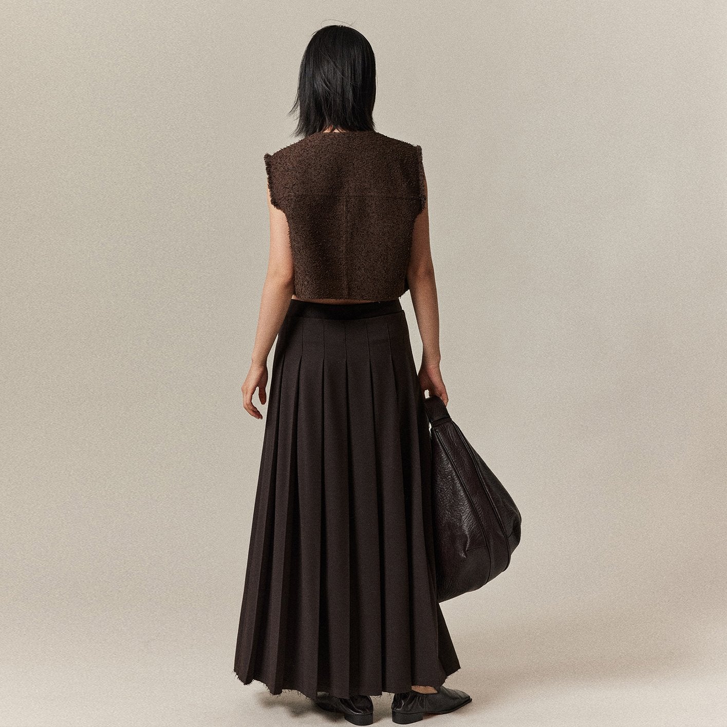 Solid Color Pleated Raw Edge Hem Long Skirt