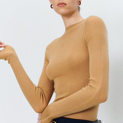 Solid Color Round Neck Long Sleeve Knit Bottom Shirt