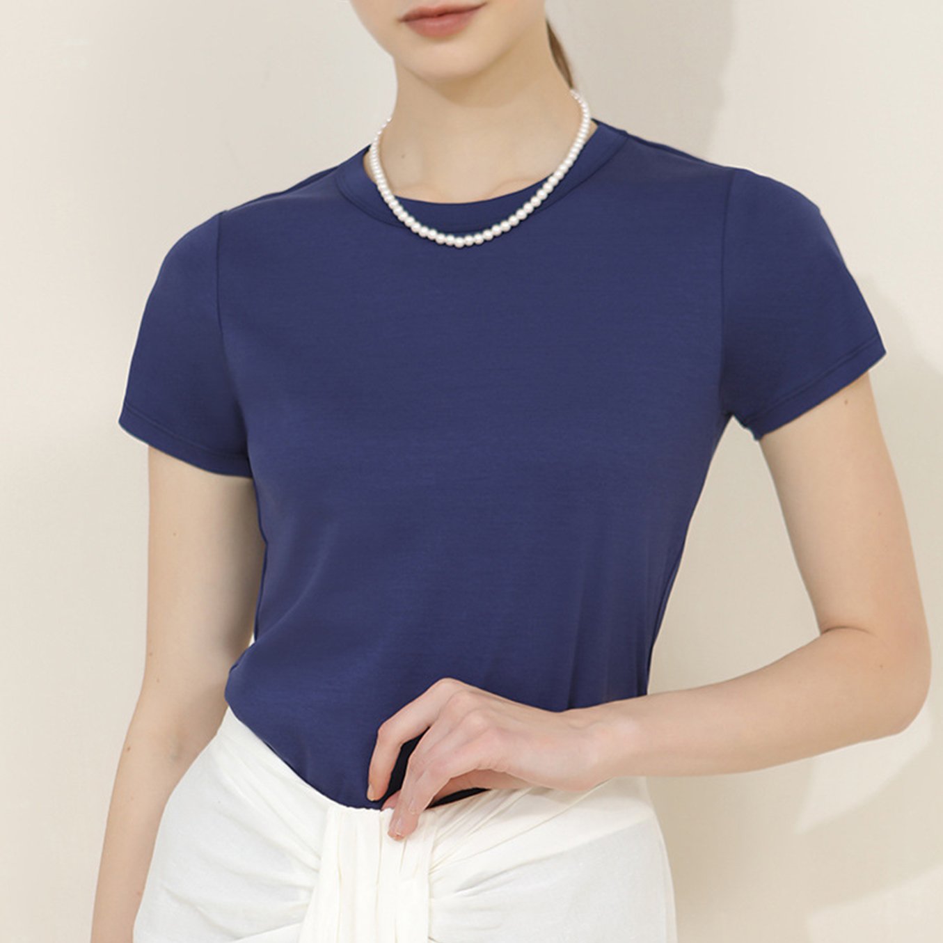 Solid Color Round Neck Short Sleeve Top