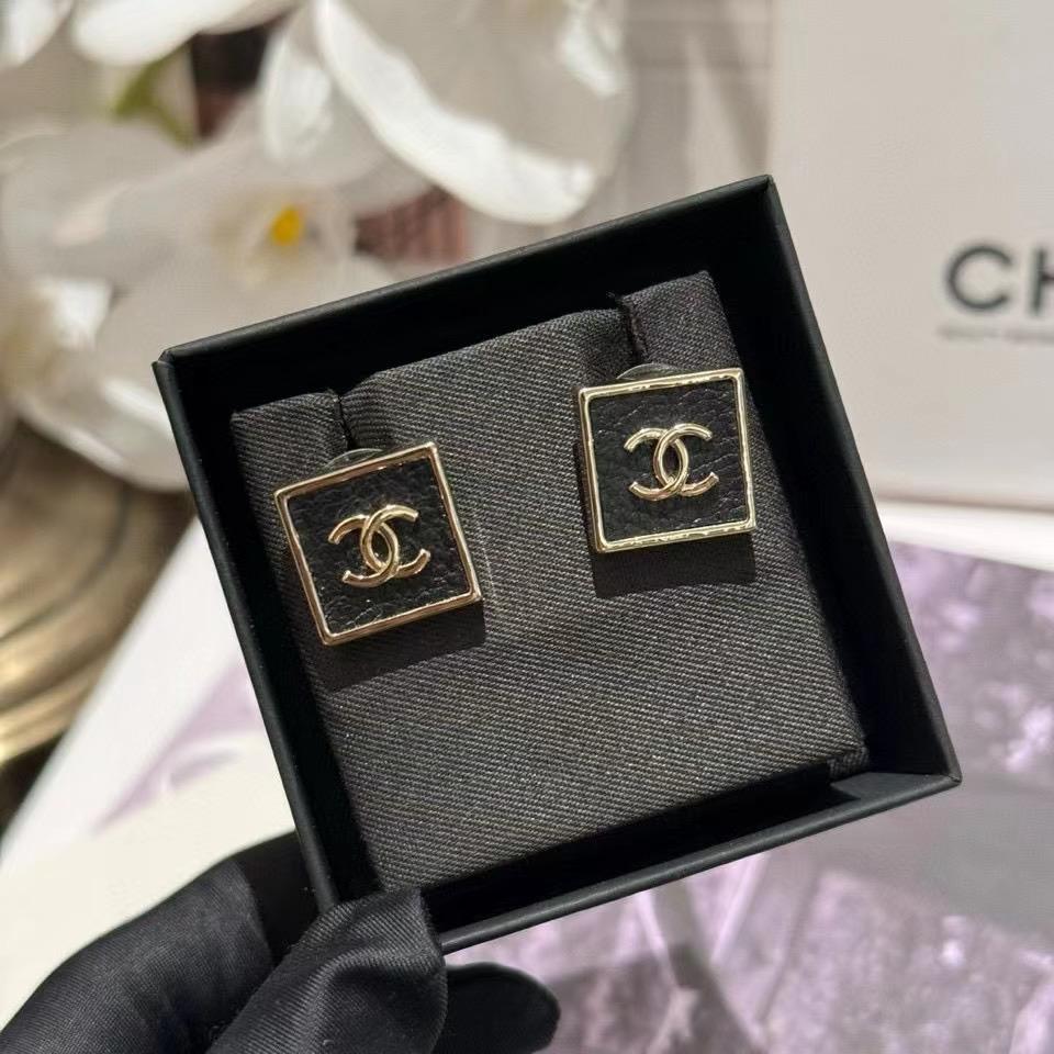 Square Earrings