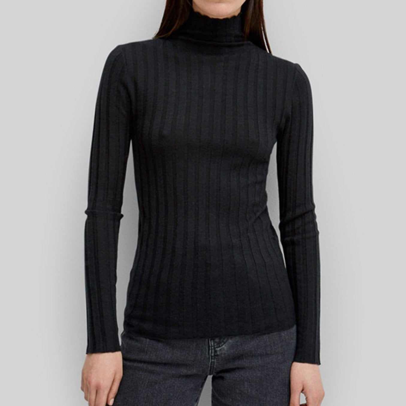 Solid Color High Neck Threaded Long Sleeve Top